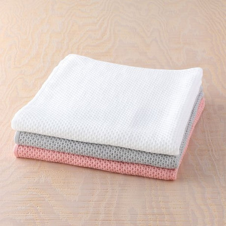 エアーワッフルガーゼ-とても軽い最軽量のワッフル地|しっかりした肌ざわりタオル素材