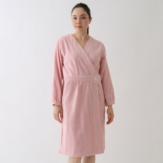 UCHINO エアリータッチ レディス ボタンローブ ¥19,800 税込